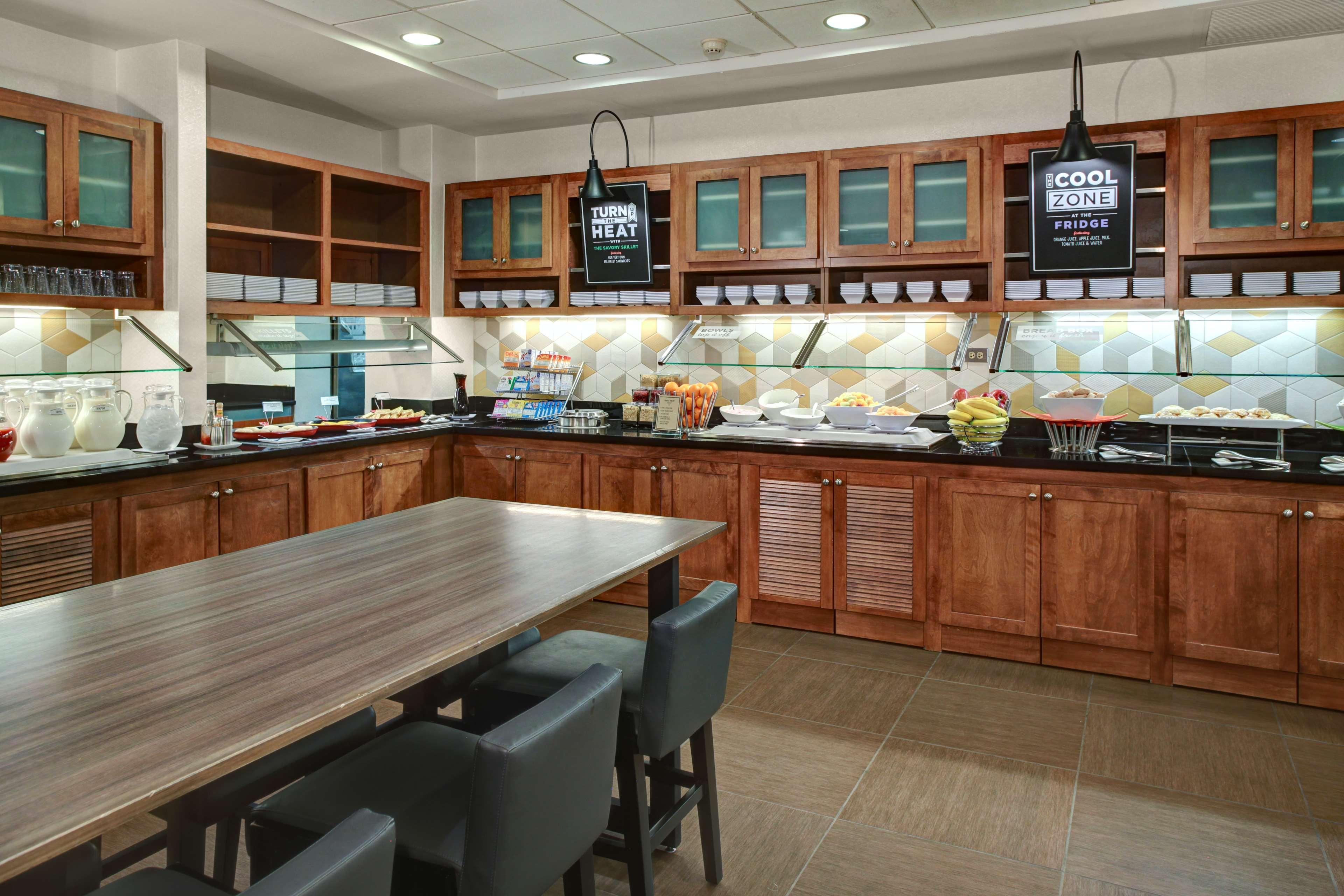 Hyatt Place Albuquerque Airport Екстер'єр фото